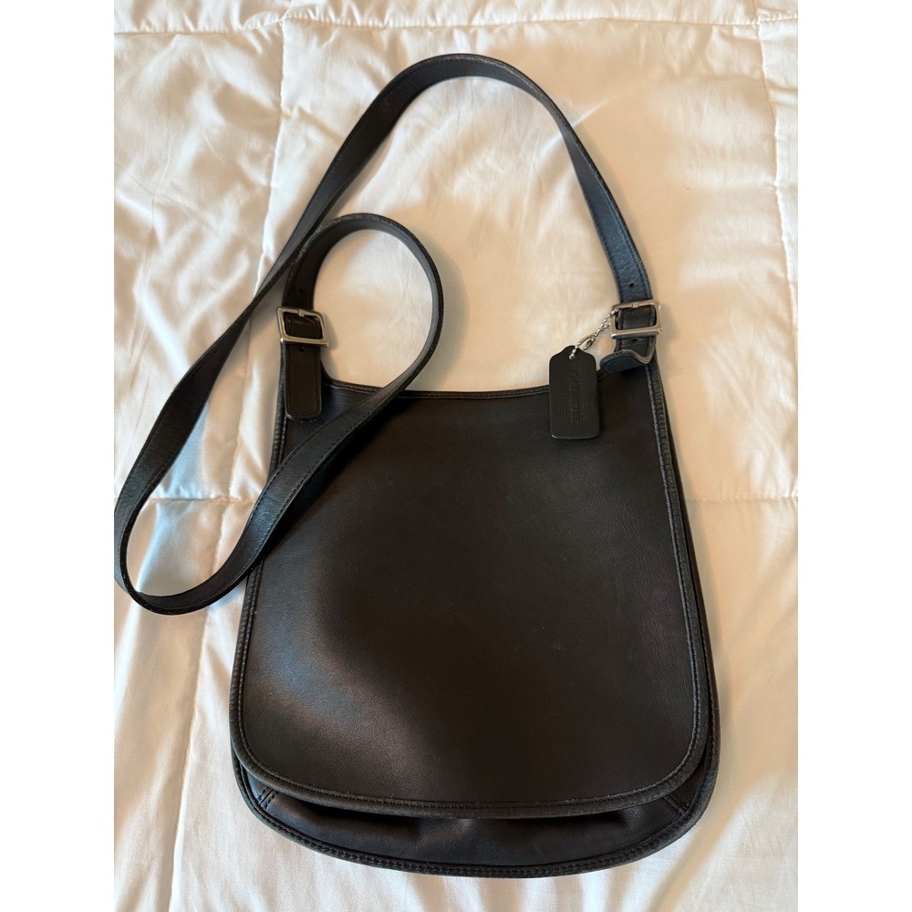 Vintage Coach Black Leather Companion Bag 9135 Crossbody Flap Purse Costa Rica - Picture 2 of 11